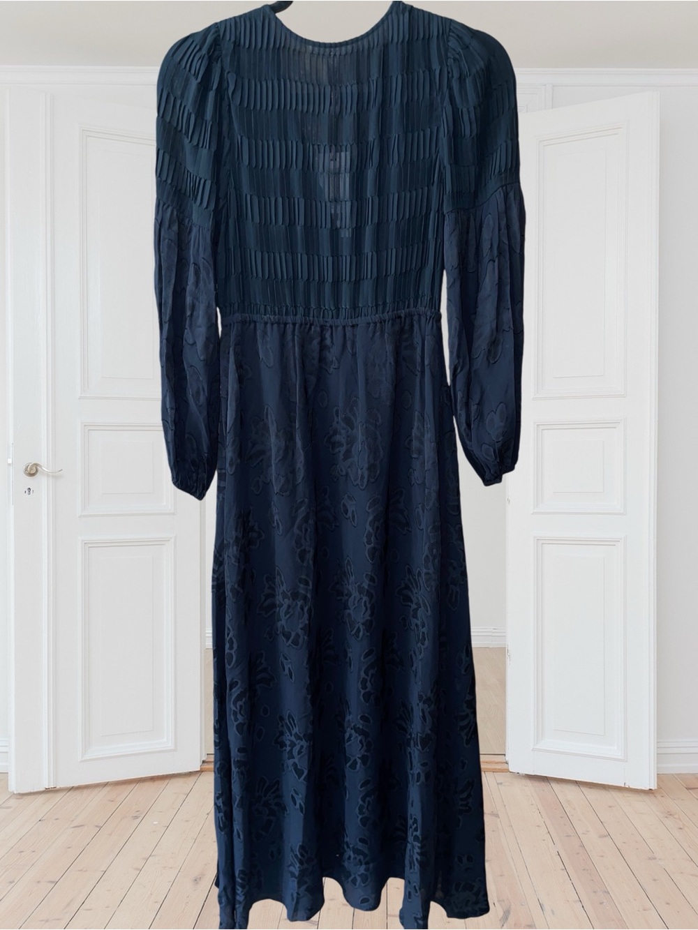 🆕#279~LoveShackFancy Lexia Black Sheer Long Sleeve Maxi Dress,size XS - Picture 2 of 8